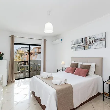 Jardins Sta Eulalia, L12 Oura * Albufeira